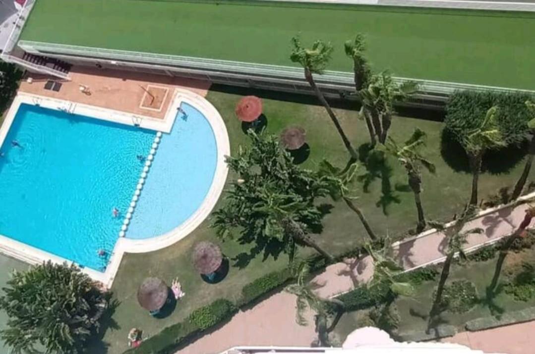 Apartamento Acapulco Luxe Piso 3 En 1A Linea Playa Poniente Benidorm Top Vistas Al Mar Espectaculares Y De Luxe Con Acceso A Piscina Y Garaje Privado エクステリア 写真