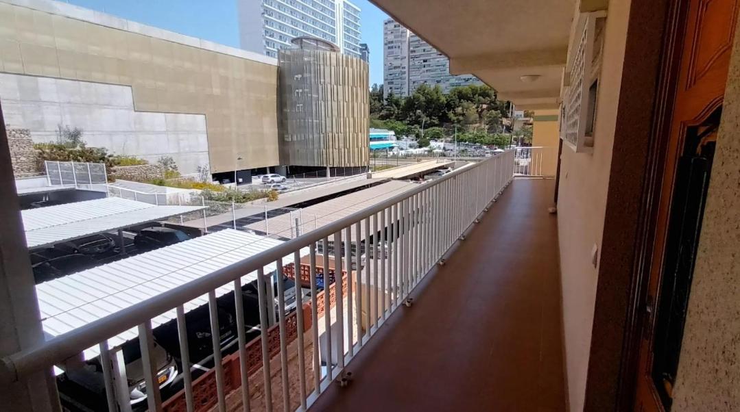 Apartamento Acapulco Luxe Piso 3 En 1A Linea Playa Poniente Benidorm Top Vistas Al Mar Espectaculares Y De Luxe Con Acceso A Piscina Y Garaje Privado エクステリア 写真