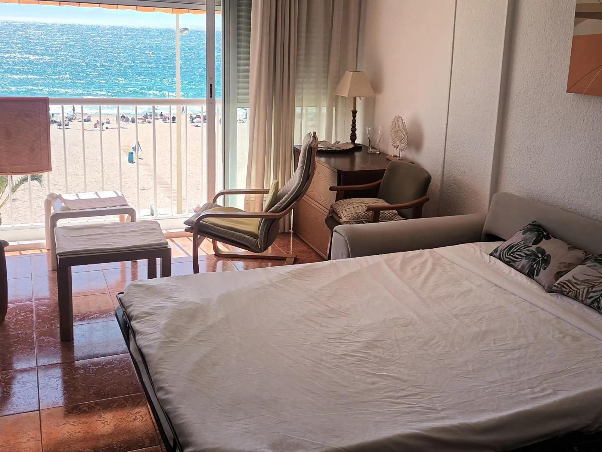 Apartamento Acapulco Luxe Piso 3 En 1A Linea Playa Poniente Benidorm Top Vistas Al Mar Espectaculares Y De Luxe Con Acceso A Piscina Y Garaje Privado エクステリア 写真